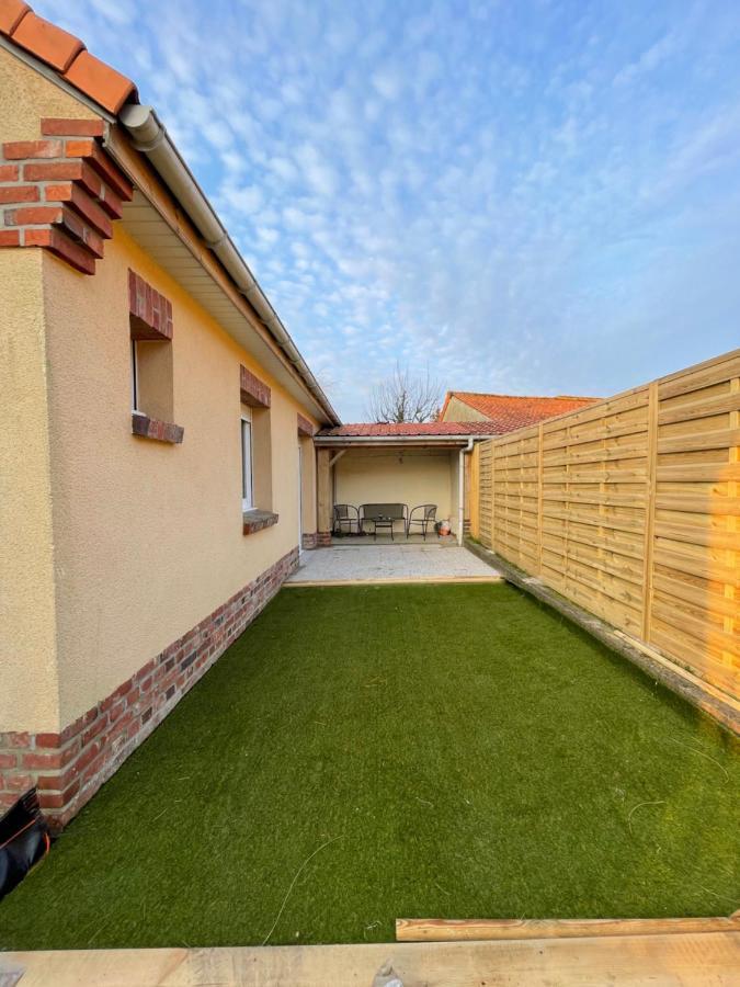 Gite A La Campagne Mais Proche De Tout Villa Moringhem Kültér fotó